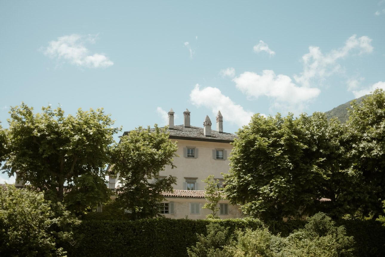Luxury wedding photography at Villa Balbiano, Lake Como, capturing timeless love and elegance.